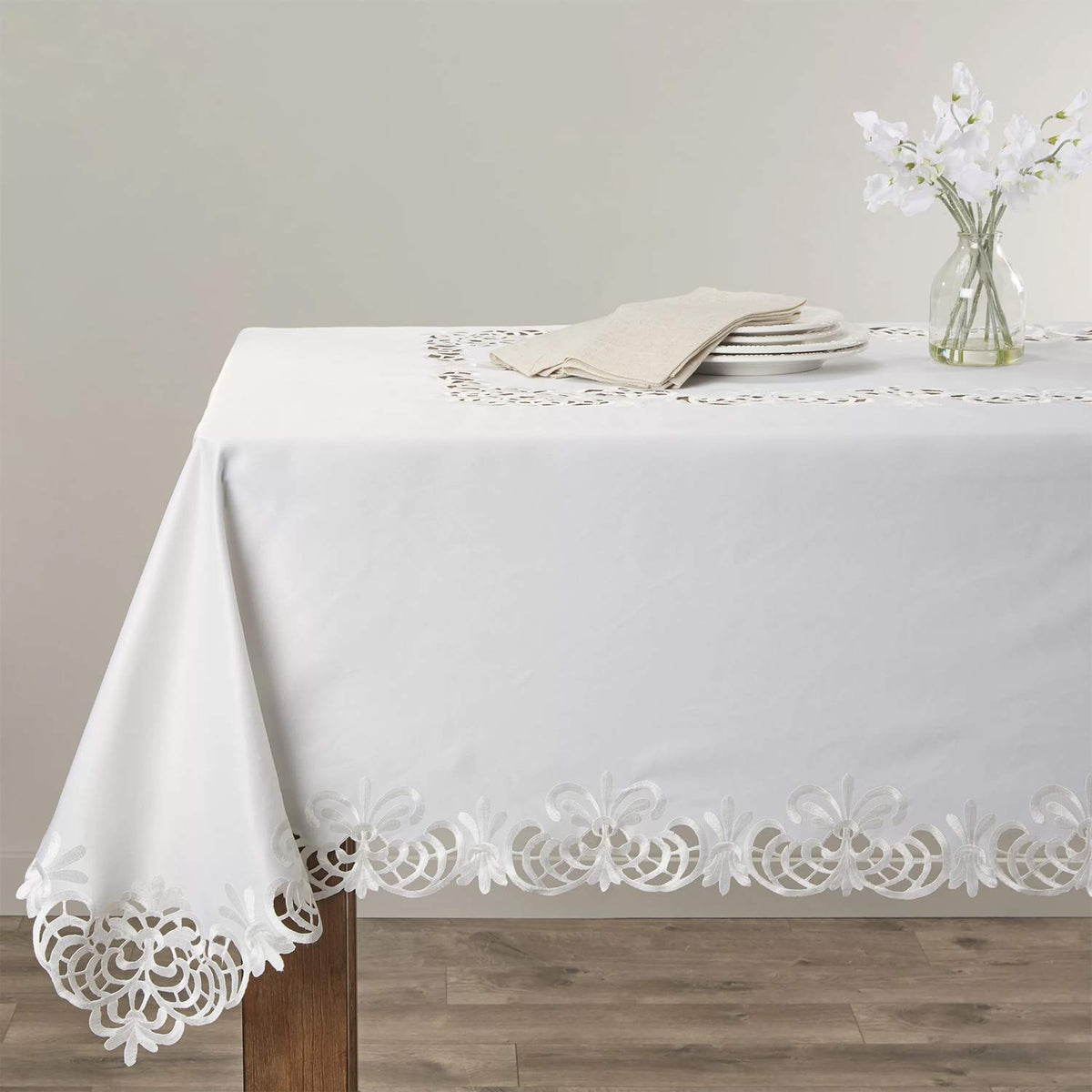 Fennco Styles Arabella Collection Embroidery Cutwork Design Tablecloth - Ivory Table Cover for Home Décor, Banquet, Holiday, Family Gathering and Special Events