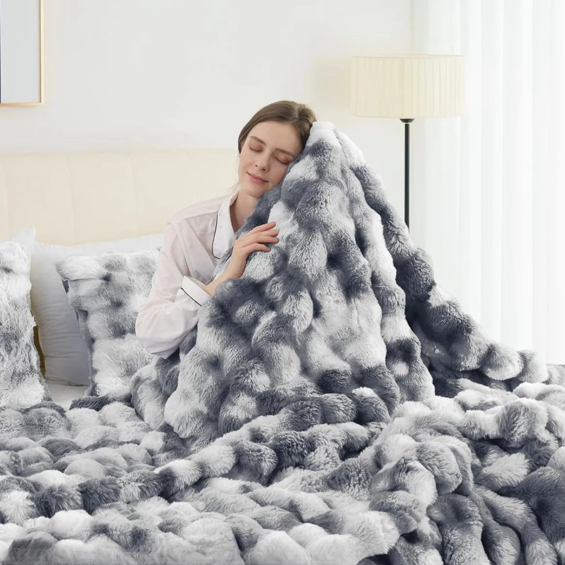 Faux Rabbit Fleece Blanket -  6 lbs Faux Rabbit Fleece- Bedspread